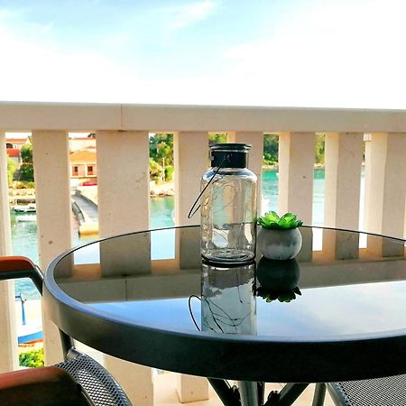 Blato  Seaview Apartment Sara מראה חיצוני תמונה