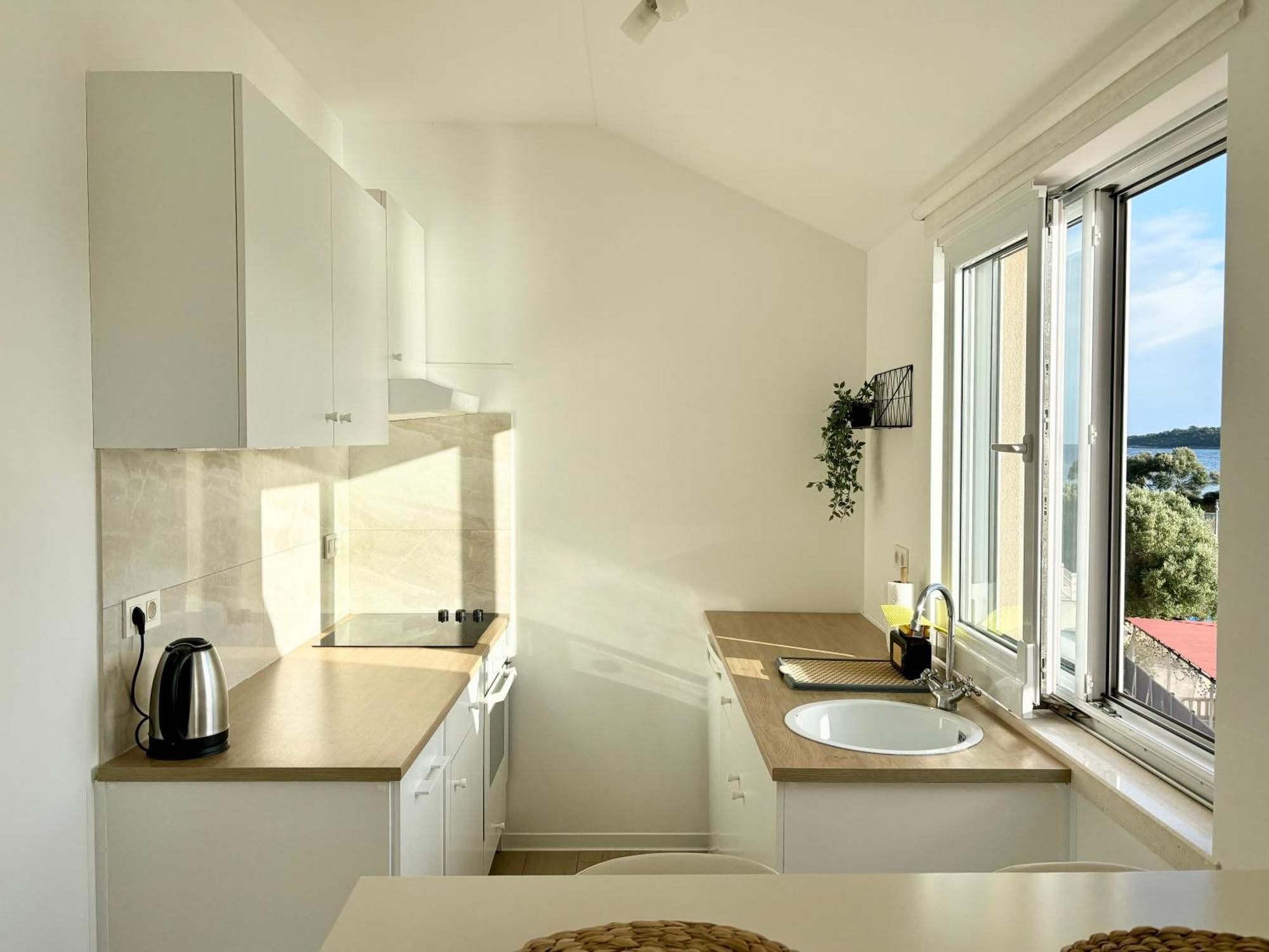 Blato  Seaview Apartment Sara מראה חיצוני תמונה